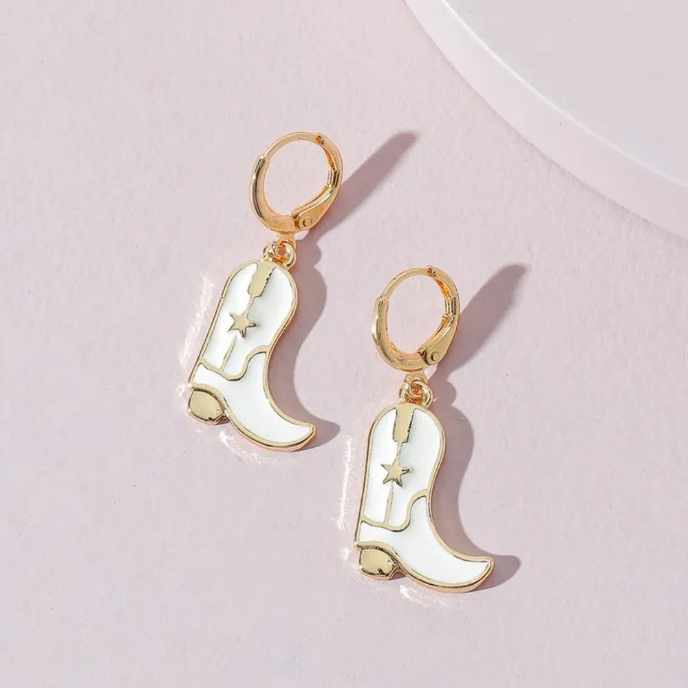 White & Gold Western Cowgirl Cowboy Boots Huggie Dangle Earrings NEW - Picture 1 of 4